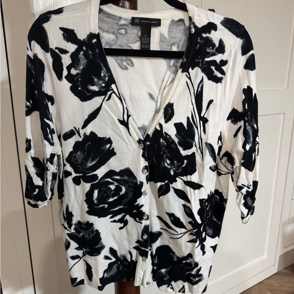 INC International Concepts Black and White Wrap Blouse 3/4 Sleeve